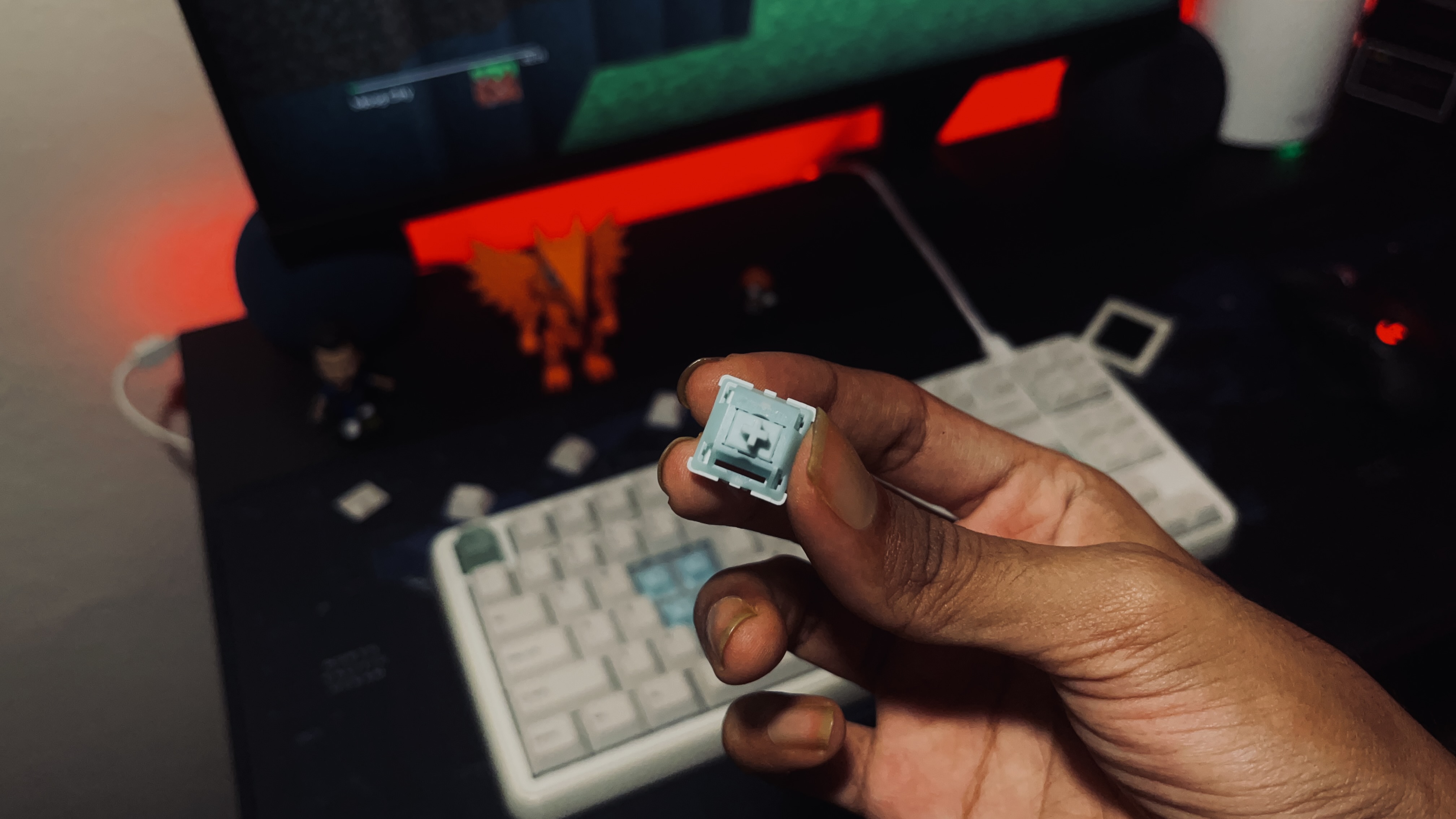 EPOMAKER RT75 Creamy Jade switches